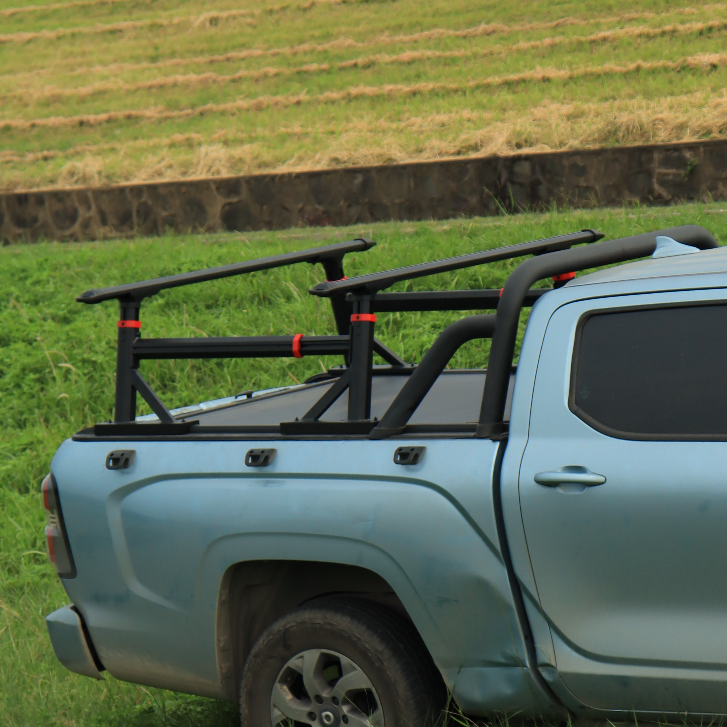 Pickup gantry