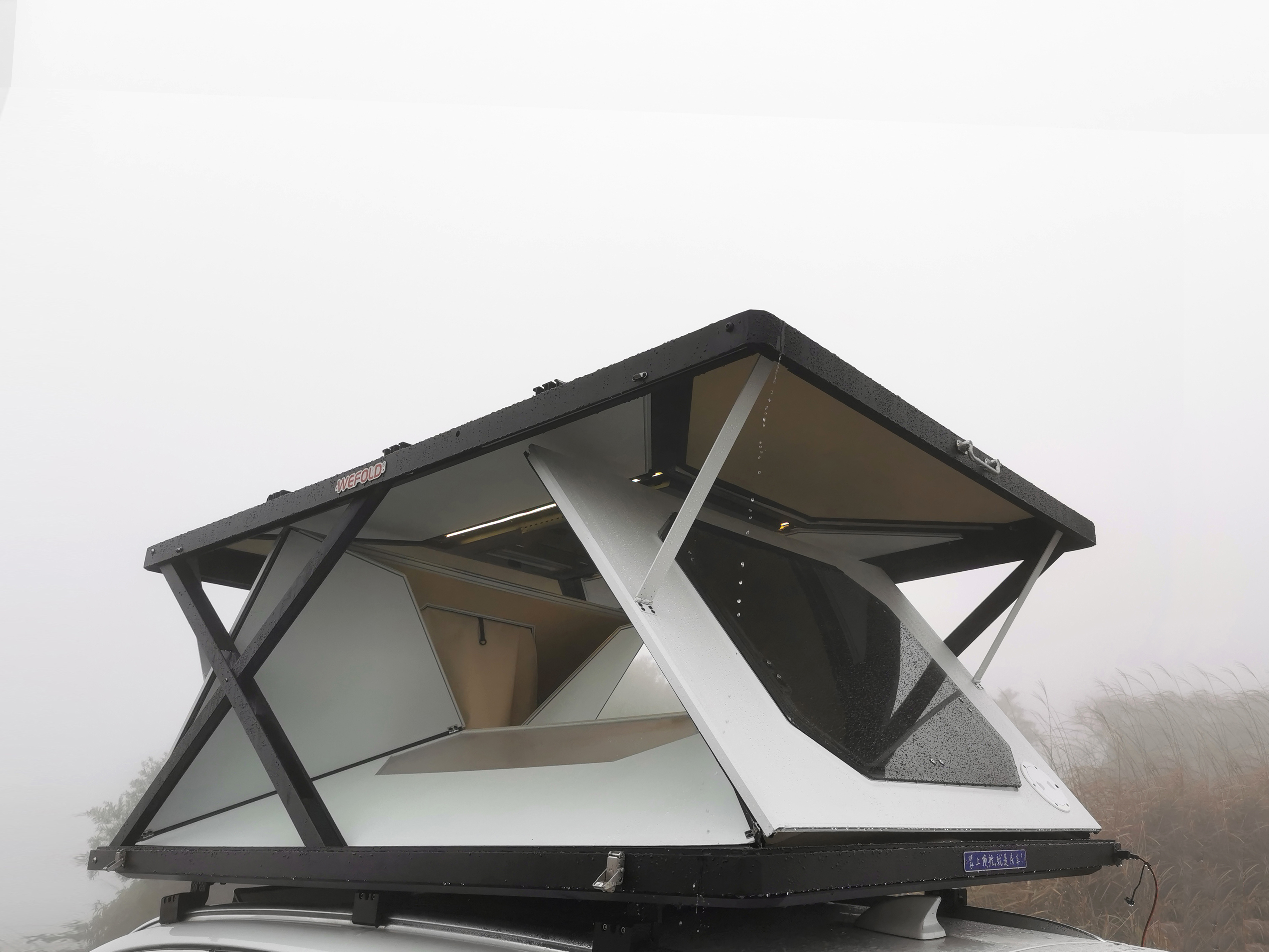 Roof cabin
