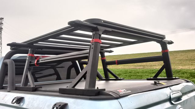 Pickup gantry