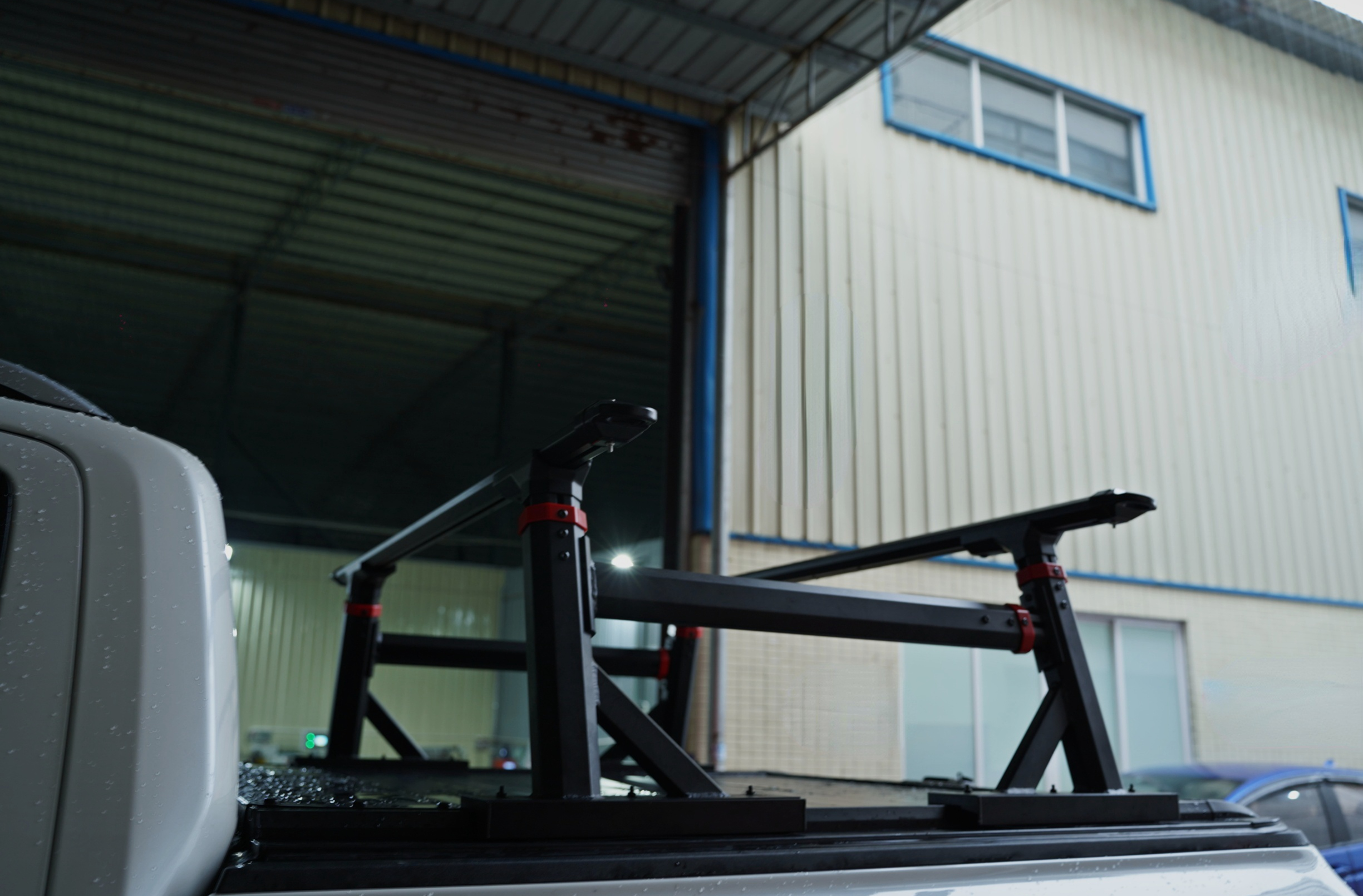 Pickup gantry